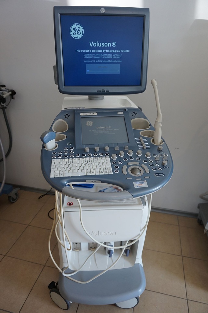 Aparat USG GE Voluson E8 EXPERT ultrasonograf