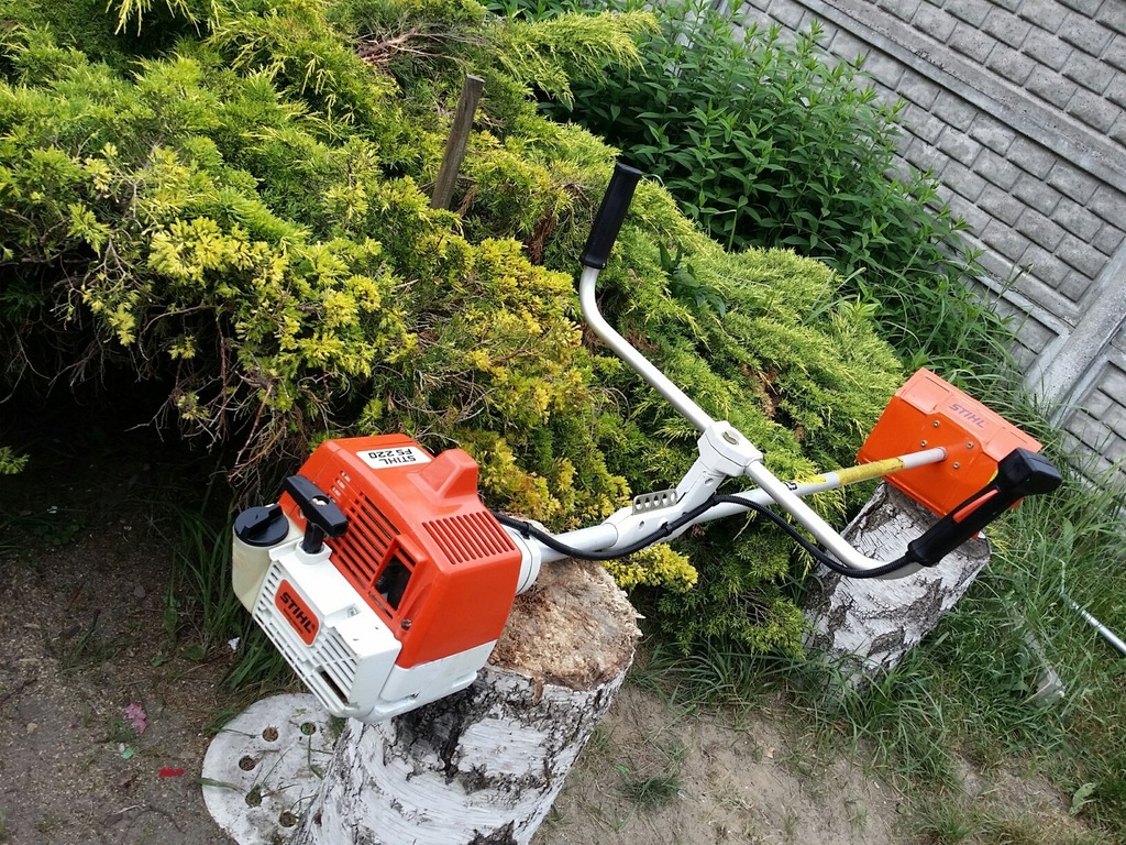 Glebogryzarka STIHL FS220