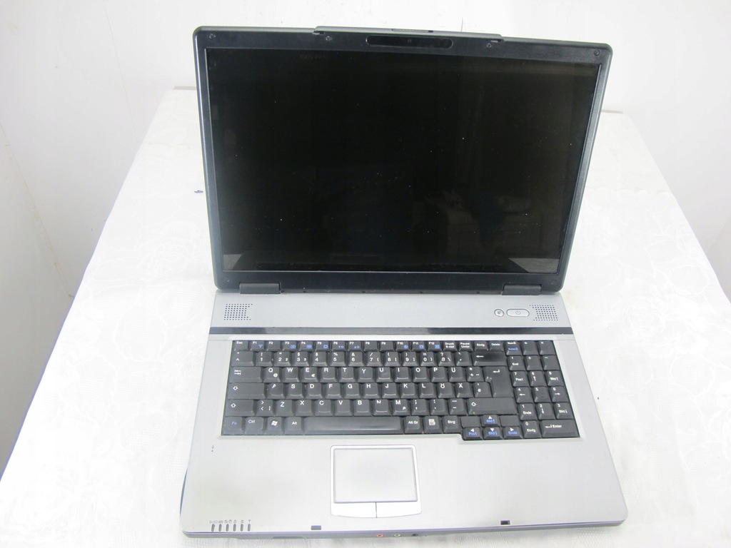 LAPTOP ONE 8227D W1446