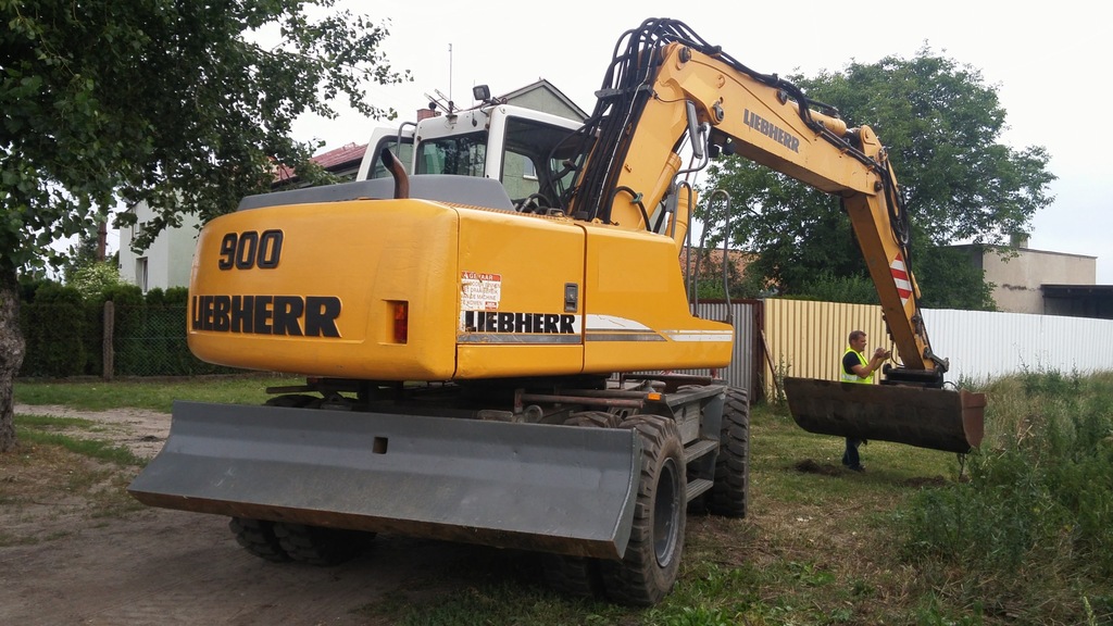 Koparka kołowa LIEBHERR 900
