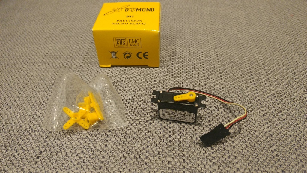 Serwo DLG DYMOND D47