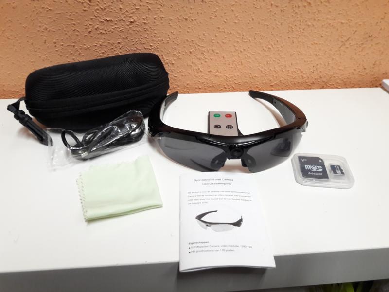 Okulary z aparatem MO8847