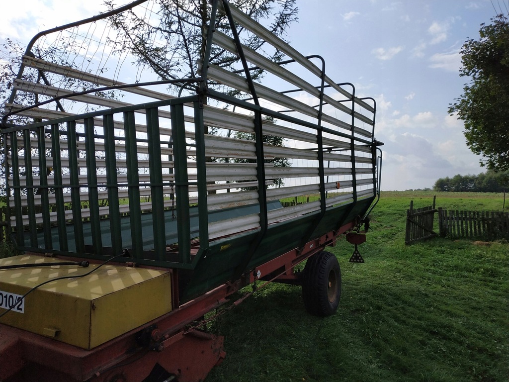 Przyczepa samozbierająca Mirosławiec T010/2