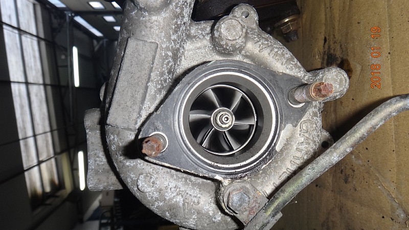 X-Trail 01- 2.2 dci gt1849v TURBO
