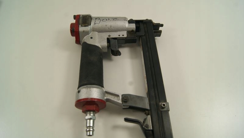 ZSZYWARKA MEEC TOOLS 8016 + WALIZKA