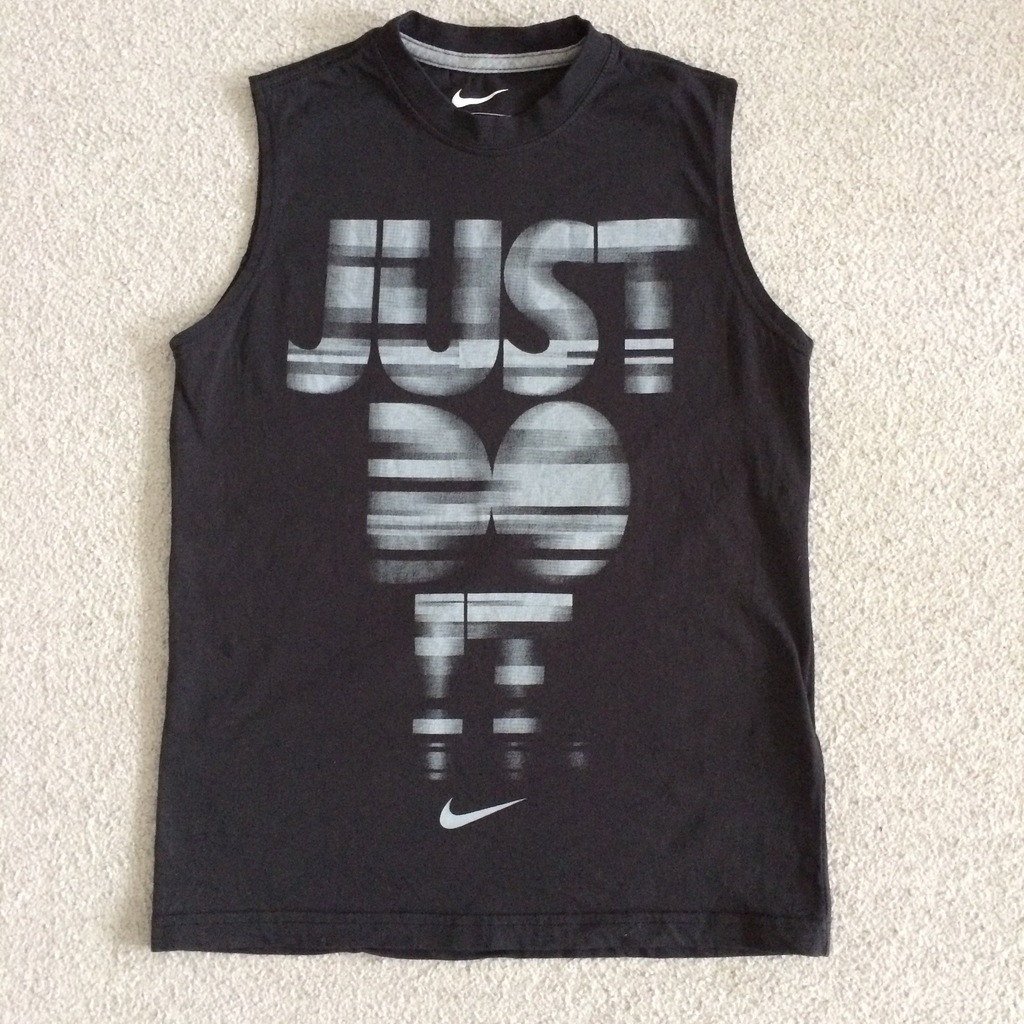 Nike Just Do It Koszulka Czarna 140-152 /10-12 lat