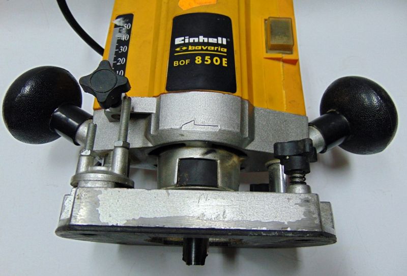 FREZARKA EINHELL BAVARIA BOF 850E - 7390080221 - oficjalne archiwum Allegro
