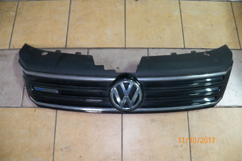 GRILL VW PASSAT B7 3AA853343