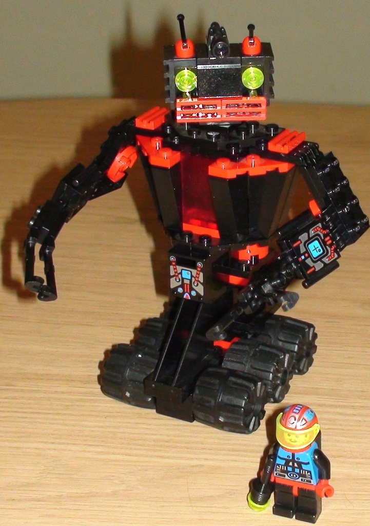 LEGO SPACE SPYRIUS 6889 Recon Robot z 1994 roku 7760870796