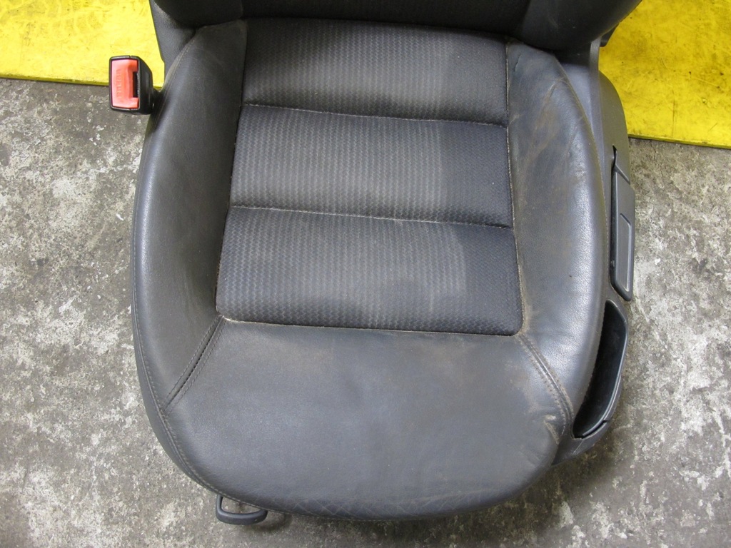 Kofferraumwanne Für Skoda Octavia II Kombi (2004-2012) - Passgenaue Laderaumschale Von Eight Tec