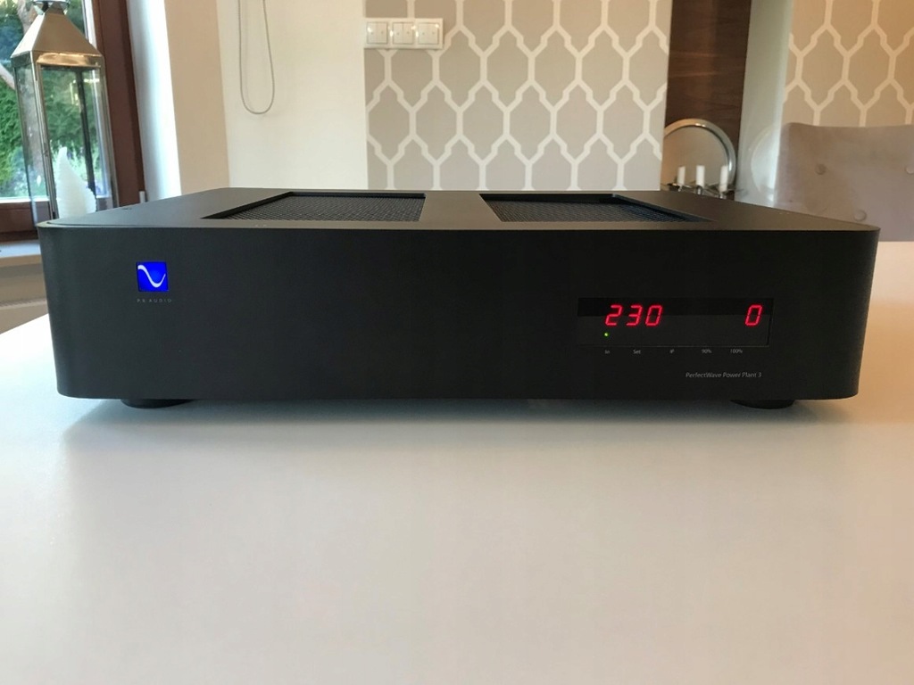 PS Audio PerfectWave Power Plant 3 - kondycjoner