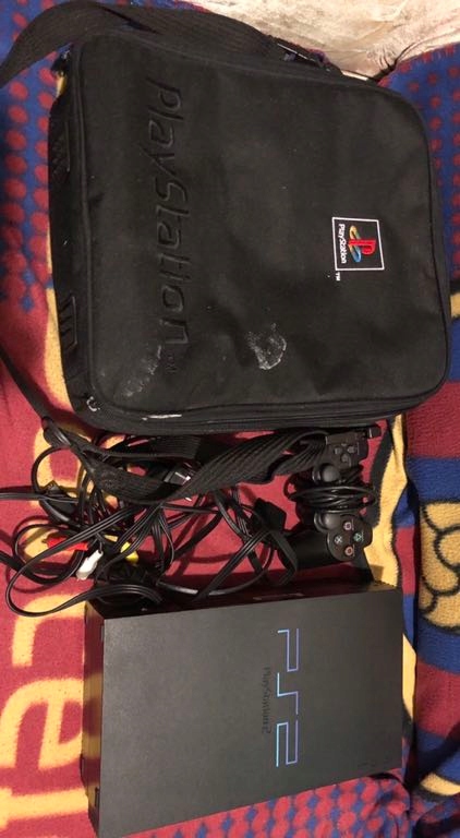 PlayStation 2 FAT + torba + karta pamięci