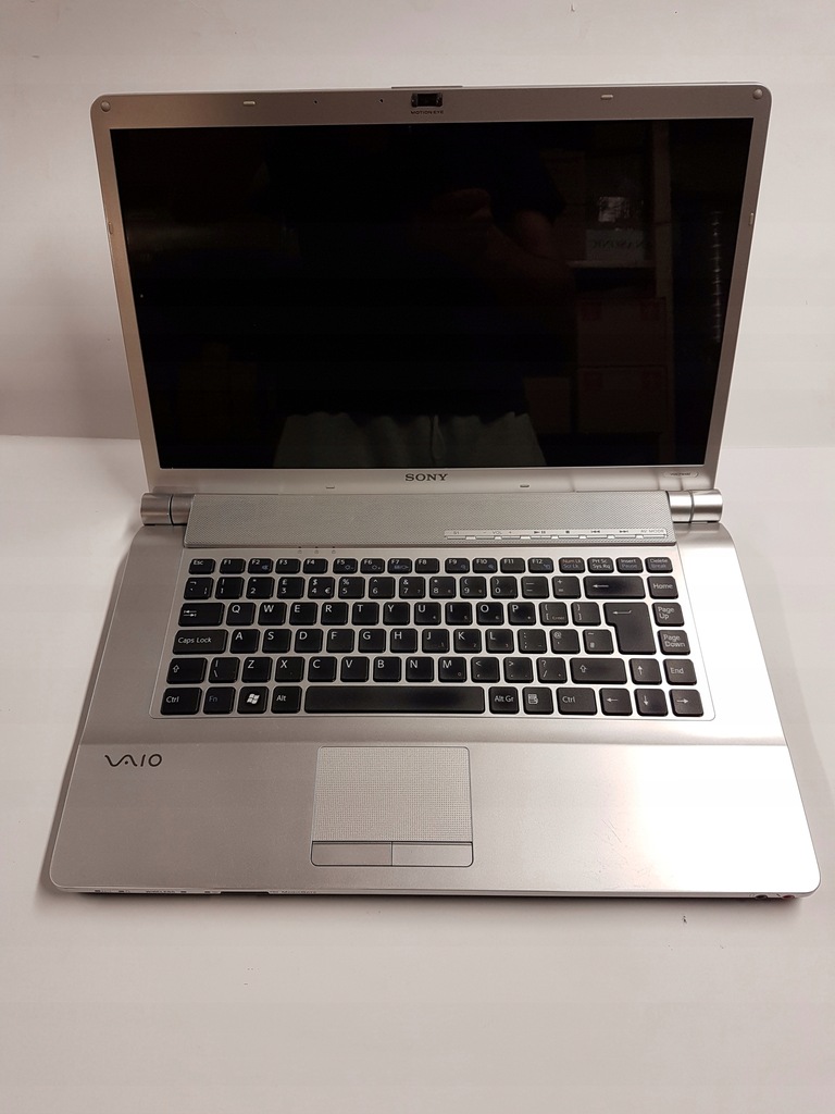 Laptop SONY VAIO VGN-FW48E PCG-3H1M 16,4" W7P
