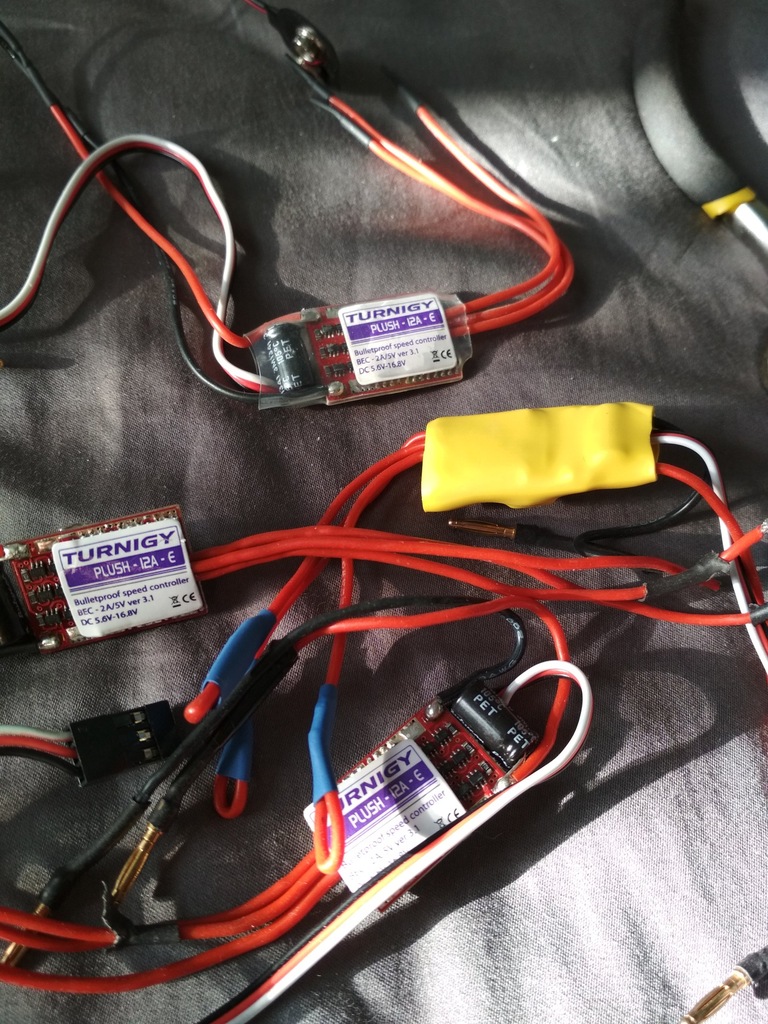 ESC rygle regulatory turnigy plush 12A-E