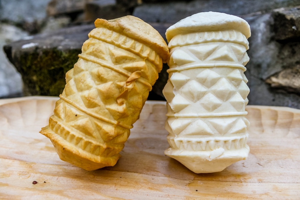 Serki Spod Giewontu OSCYPEK-BIAŁY WALEC 250g
