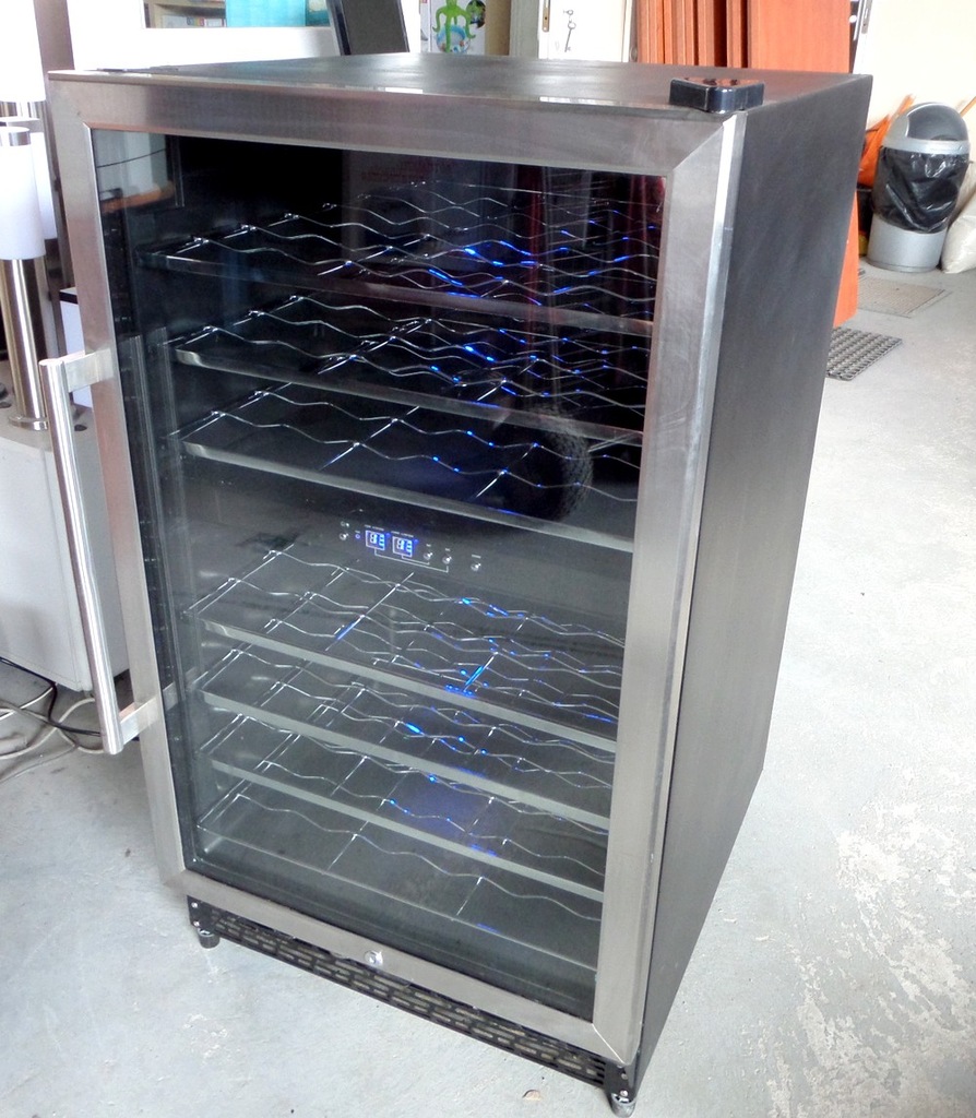 CHŁODZIARKA DO WINA  94 BUTELKI UniCave WRF-210D/A