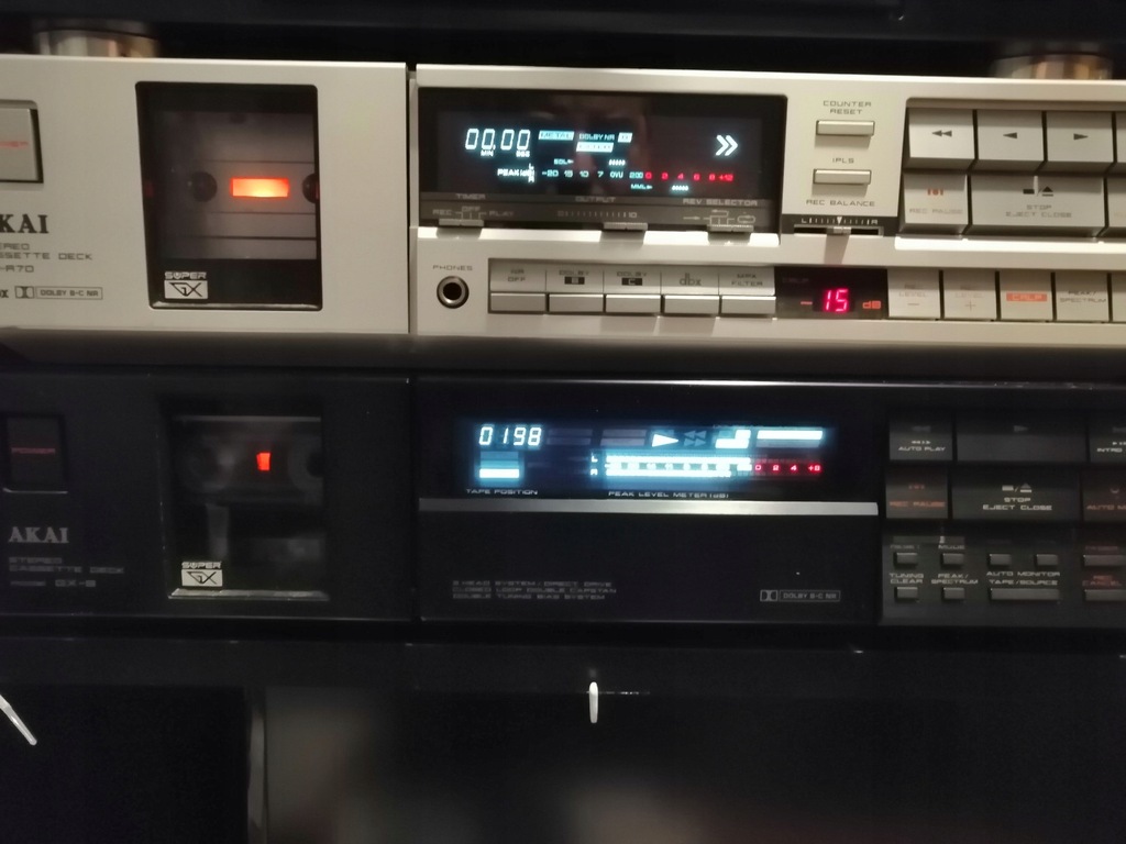 AKAI GX-9