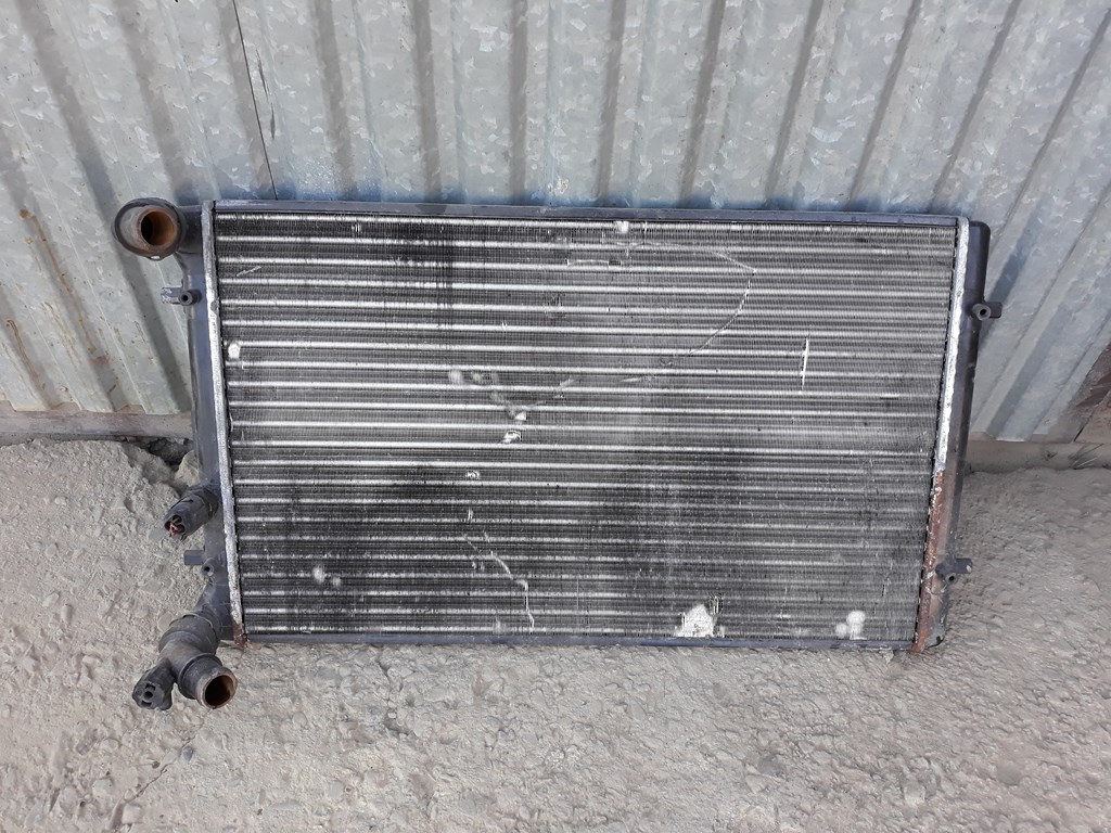 CHŁODNICA WODY AUDI A3 8L 1.9TDI ASZ 130KM