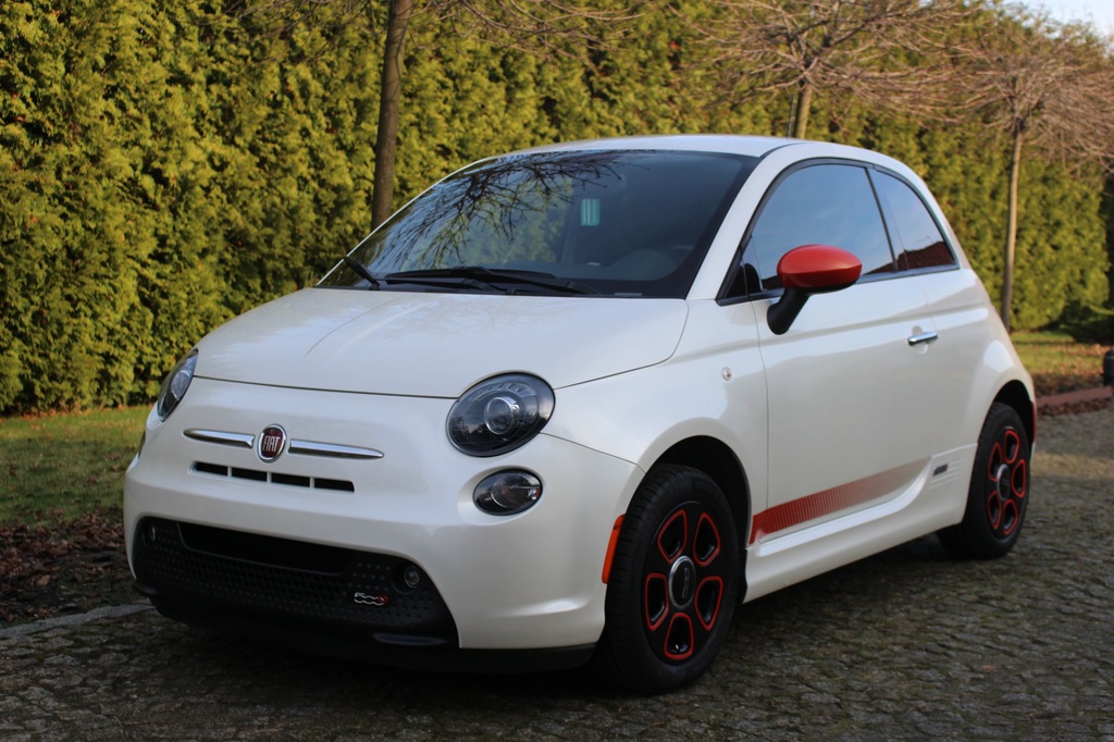 FIAT 500 e 100 ELEKTRYCZNY 12 sztuk do wyboru