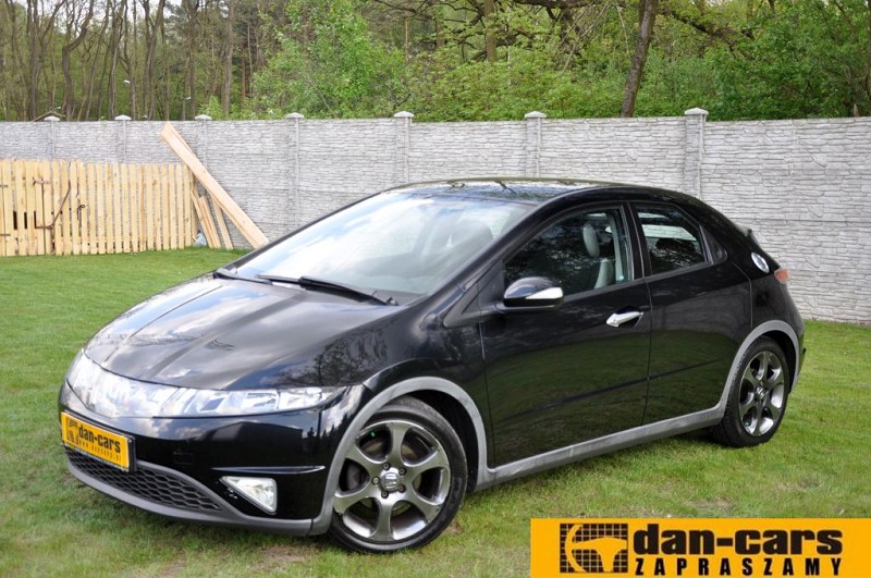 Honda Civic 1.8i 140KM COMFOR Alkantara ISOFix El.