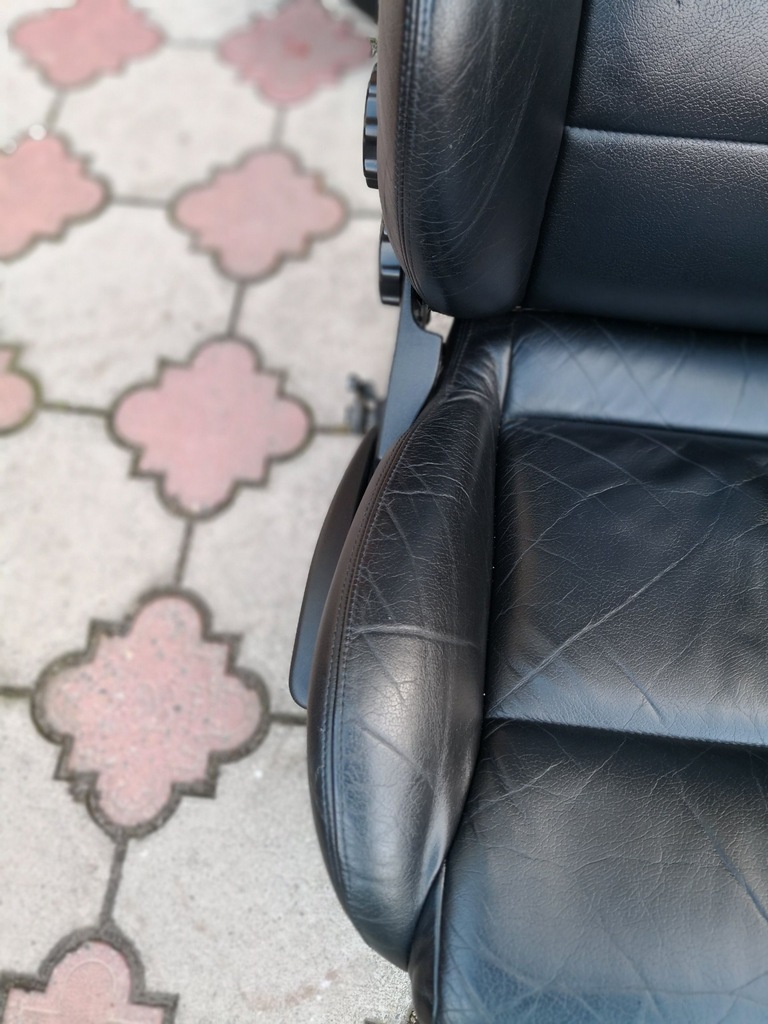 Fotele skórzane podgrzewane Volkswagen Golf IV/Bor