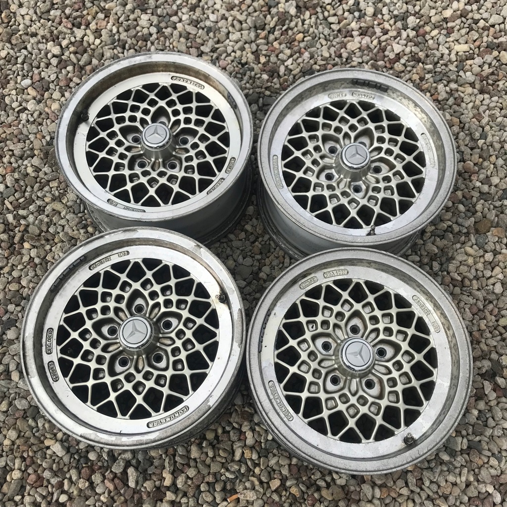 Fondmetal 2600/E3 7Jx15 ET23 Cult Mercedes 190 124