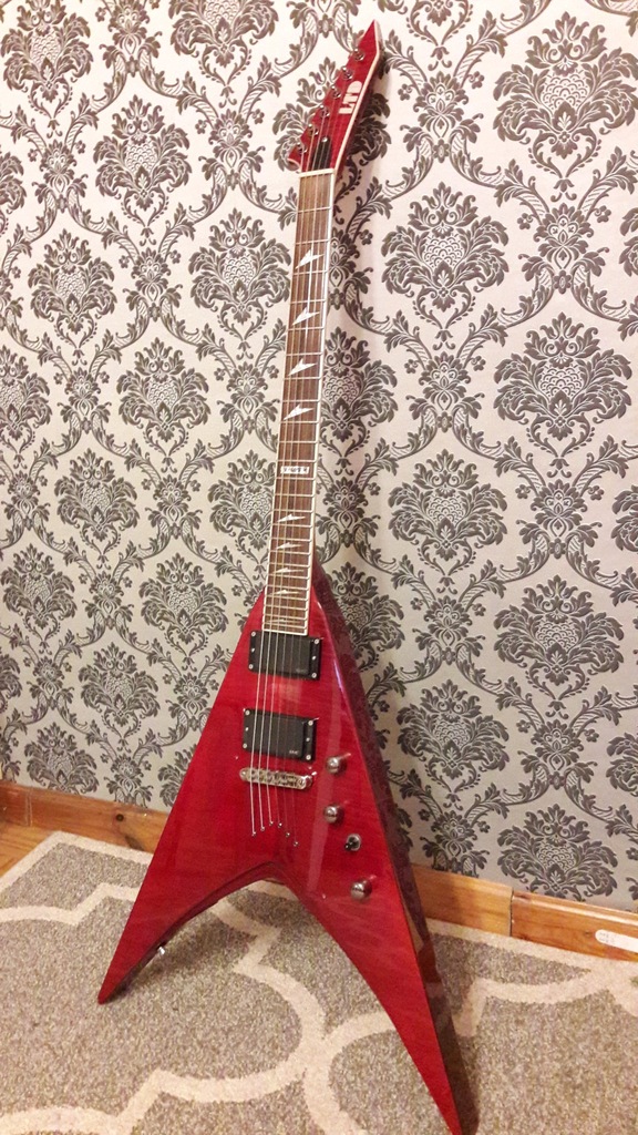 Gitara elektryczna ESP LTD V-401FM STBC