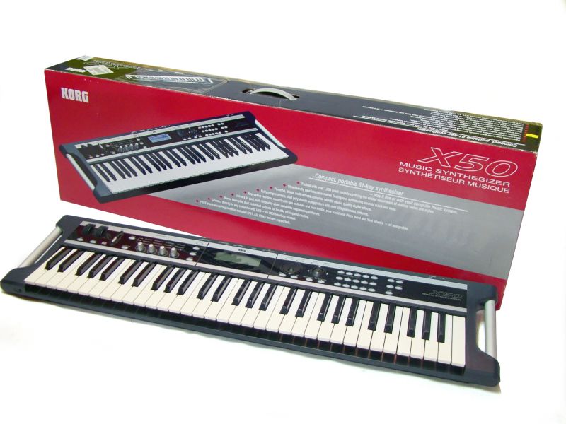 SYNTEZATOR KORG X50