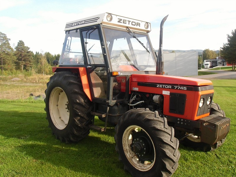 Zetor 7745, 1990