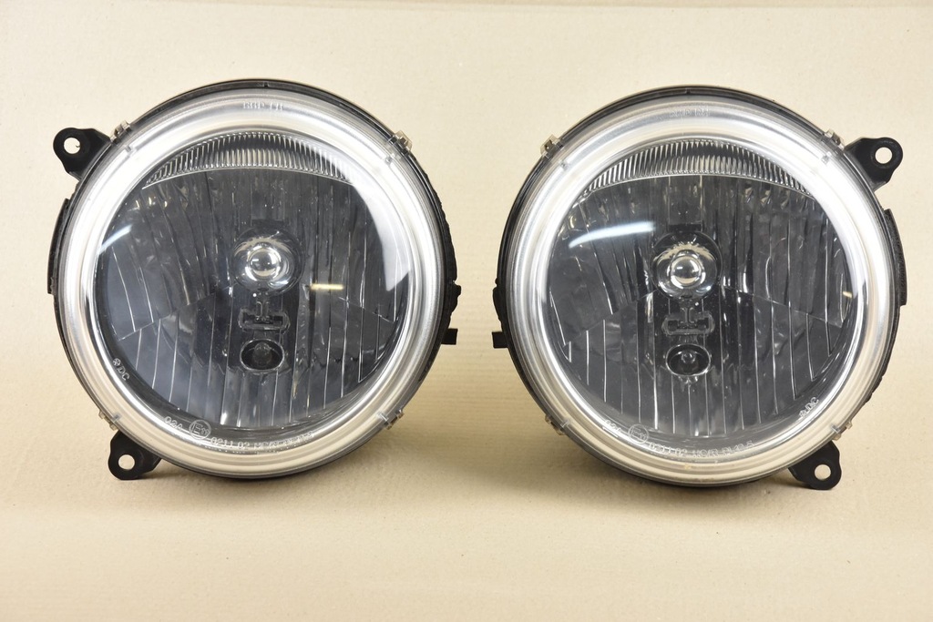 Kj。 JEEP CHEROKEE KJ LAMPY PRZÓD PARA LEWA PRAWA ANGLI