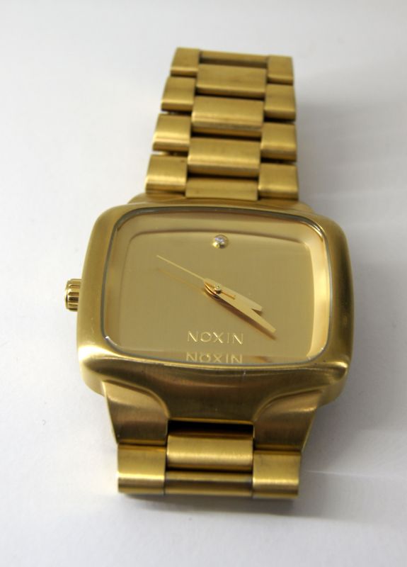 ZEGAREK NIXON THE BIG PLAYER A487000-00 ZŁOTY