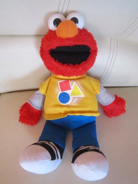 GADAJĄCY ELMO ŚPIEWA UCZY HASBRO TANIO SUPER