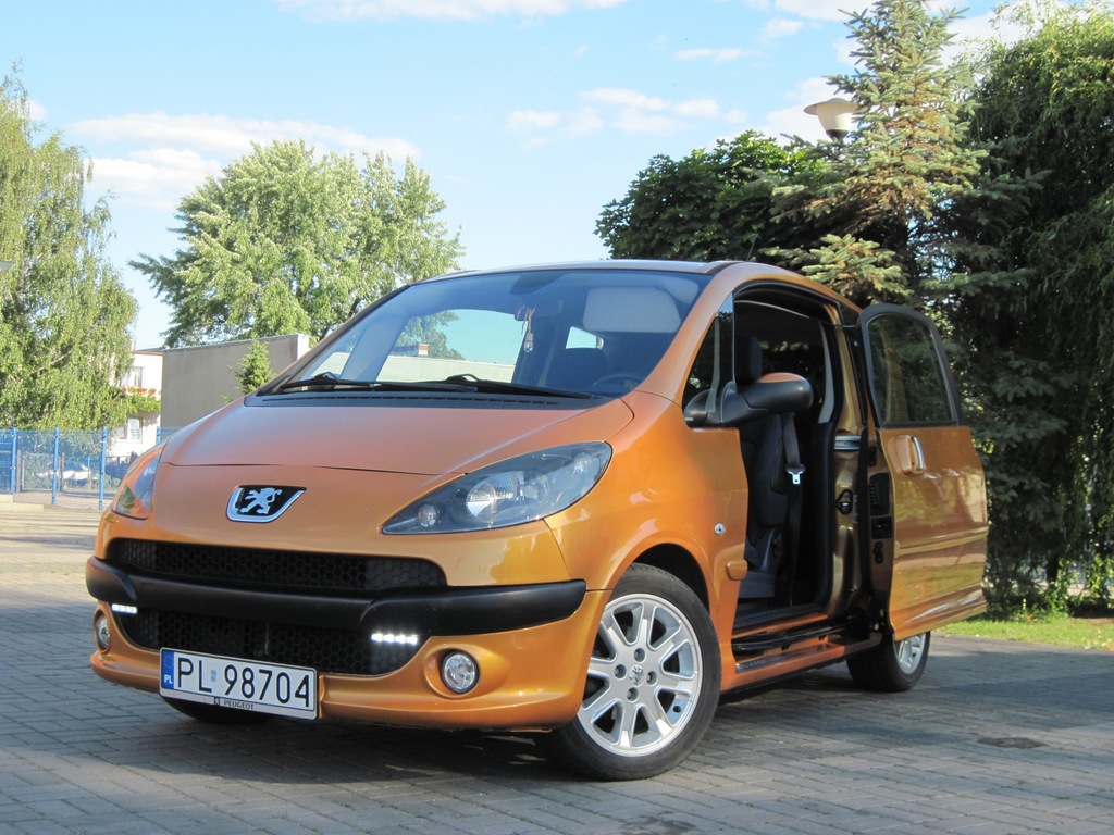 Peugeot 1007 full opcja automat nawigacja lpg klim