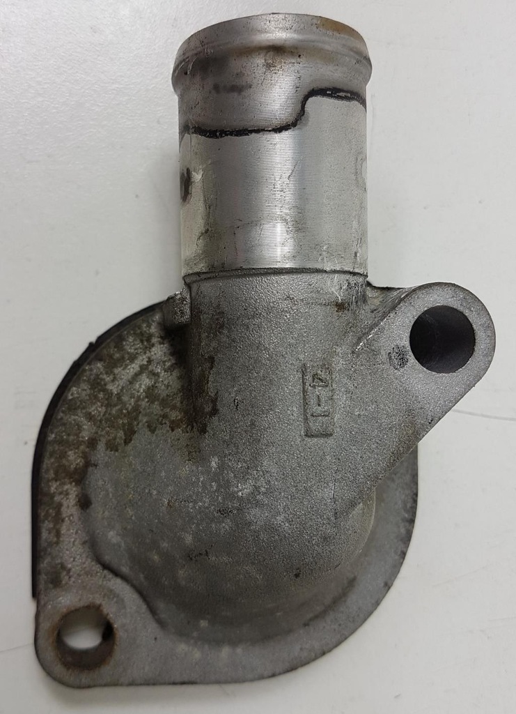 OBUDOWA TERMOSTATU KRÓCIEC MAZDA 323 F BJ 1.6