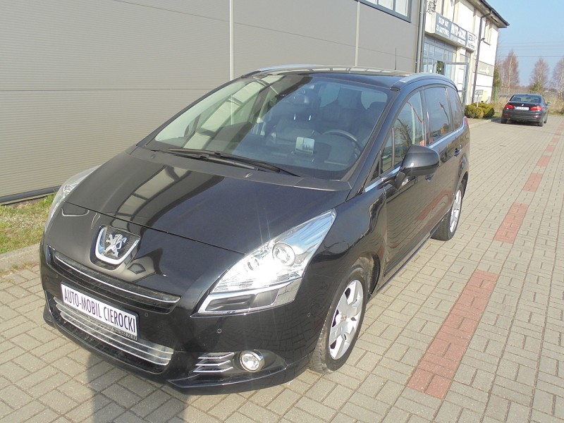 Peugeot 5008 DVD, Panorama, Skóry, Nawi, Automat,
