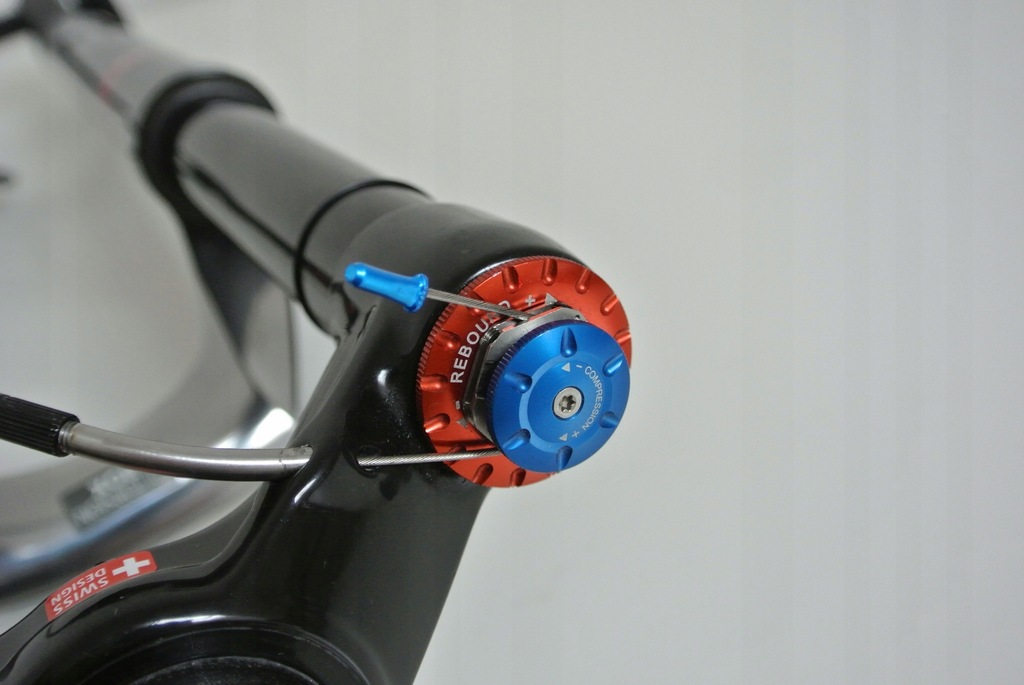 AMORTYZATOR DT SWISS XMM 140 TWIN SHOT 26