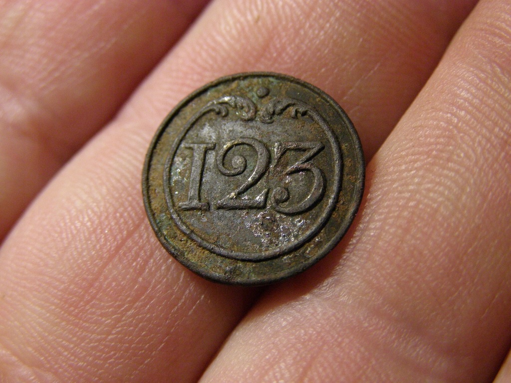 Guzik napoleoński nr. 123 ,mały ,piekny