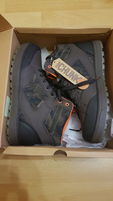 Fox chunk shop camo mid boots