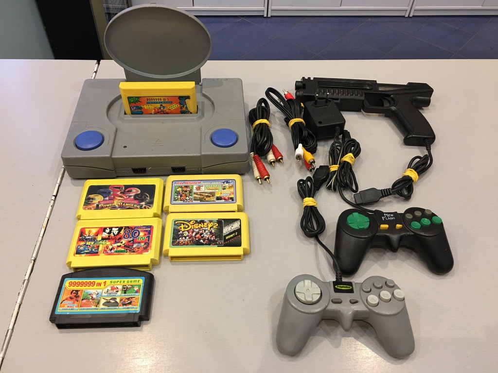 Kultowa Retro Konsola Pegasus Mario Kaczki Gra TV