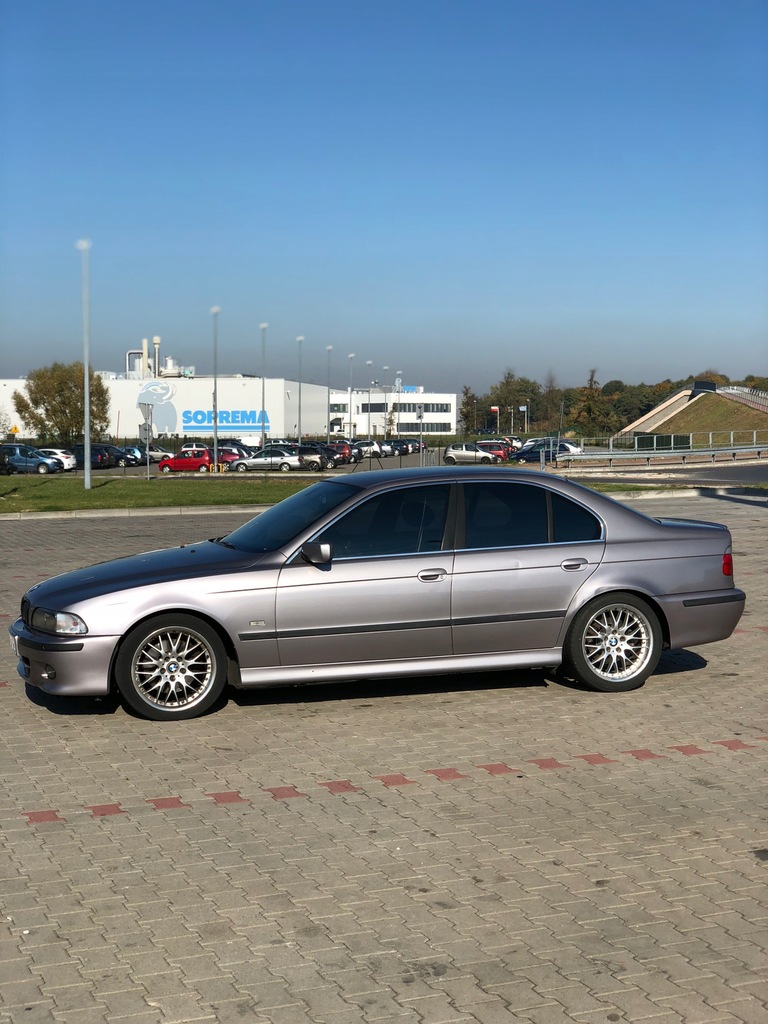 BMW E39 540i MPAKIET 7701093095 oficjalne archiwum