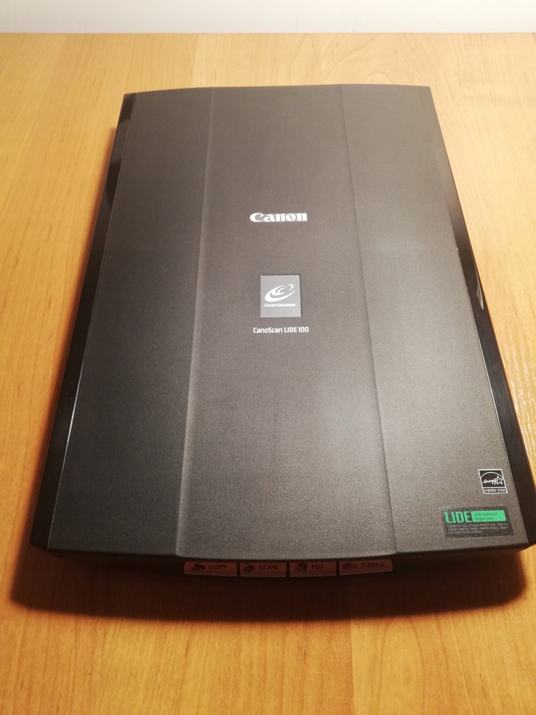 Canon CanoScan LIDE 100