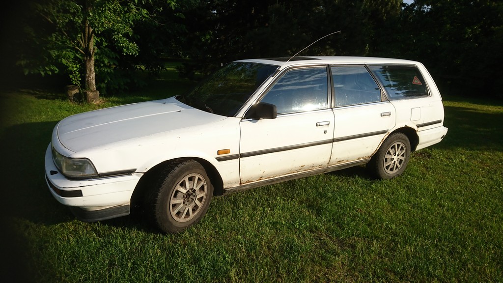 Toyota Camry 2.0Gli LPG kombi nowe częśći UNIKAT