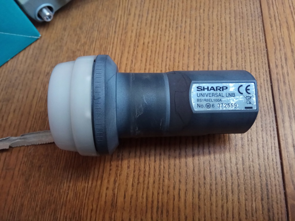 konwerter SHARP Universal Single LNB 0,2dB