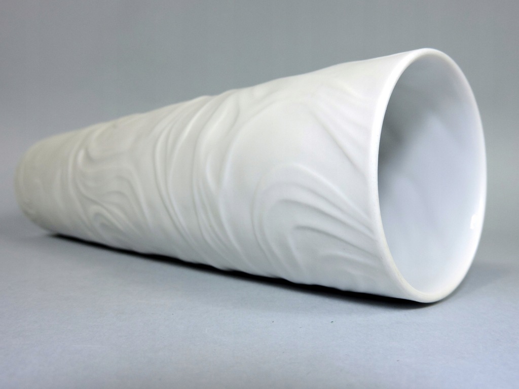 Wysoki wazon biały biskwit design Rosenthal 3064