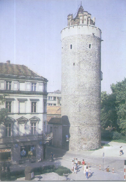 LUBAŃ --- BASZTA BRACKA -- KOBIETY --- 1995