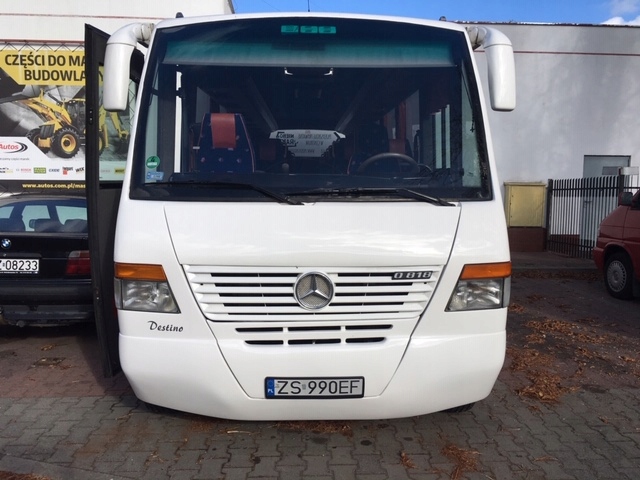 Autobus Mercedes 818 Destino Teamstar Vario