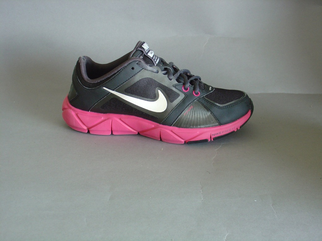 Nike free 2025 xt flywire