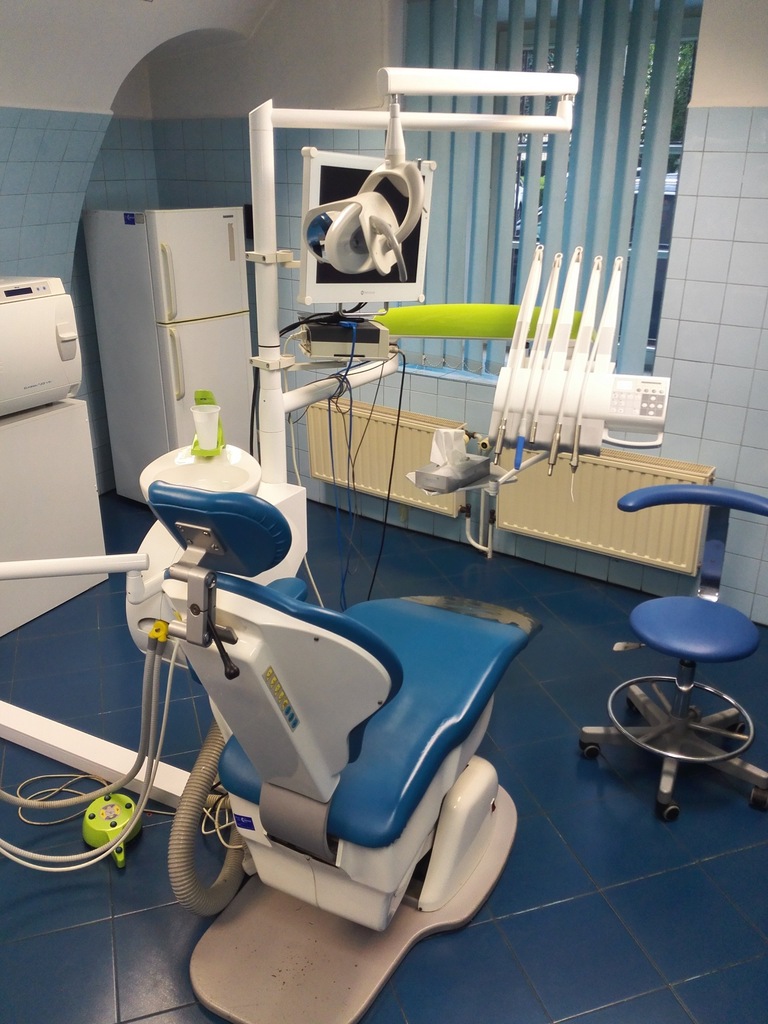 UNIT STOMATOLOGICZNY CHIRANA MEDICAL