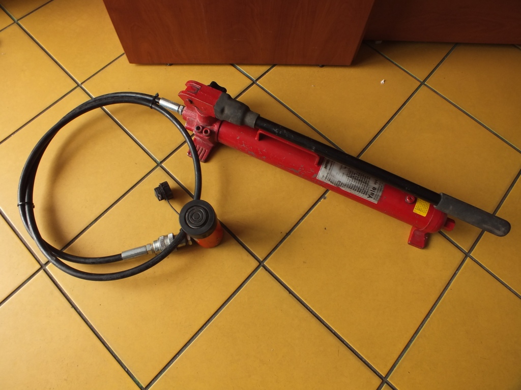 PODNOŚNIK HYDRAULICZNY YALE YS-10/50 HPSE-72 KONIN