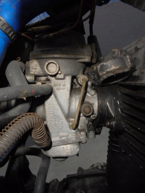 SUZUKI DR 650 gaźnik gaźniki